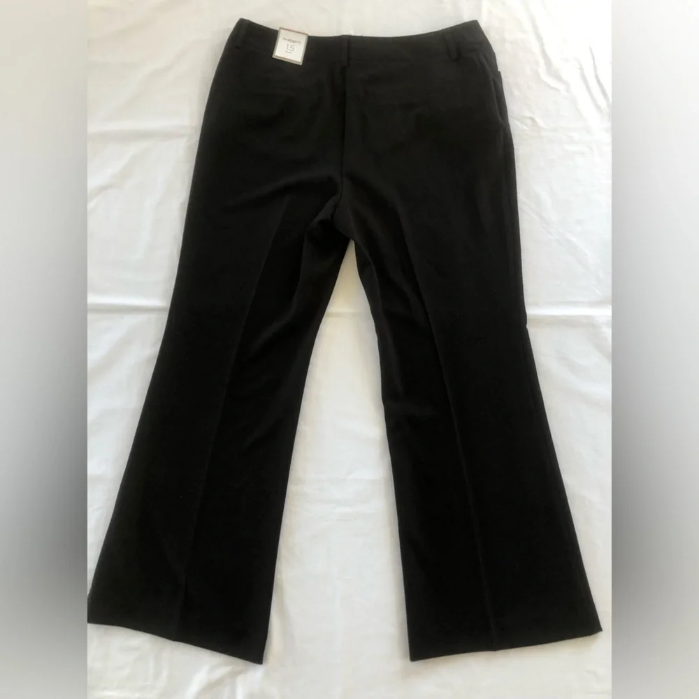 NWT Chico’s Flare Leg Trouser size 1.5 short - Picture 6 of 6